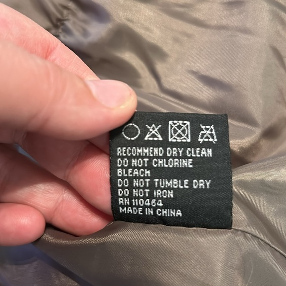 MONTANACO FAUX FUR JACKET MEDIUM - Picture 12 of 15